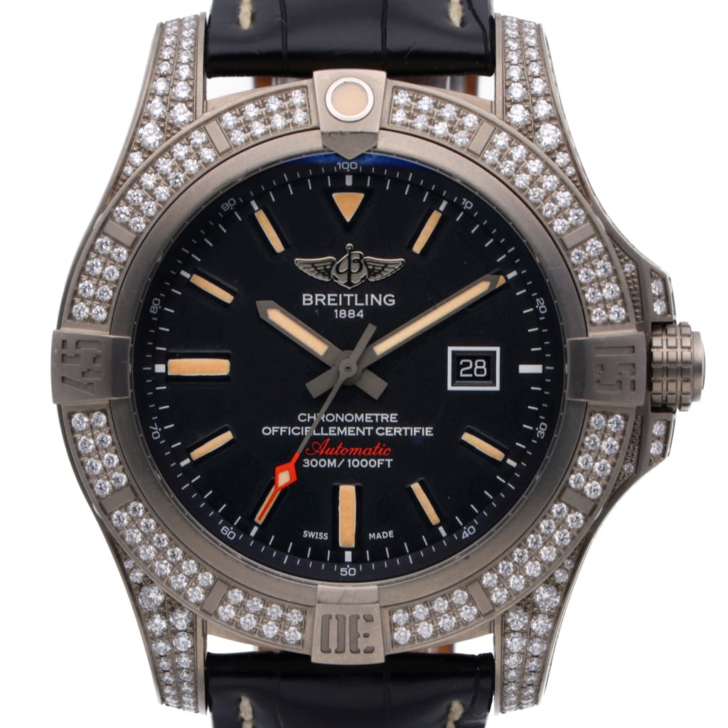 Breitling Avenger image 1