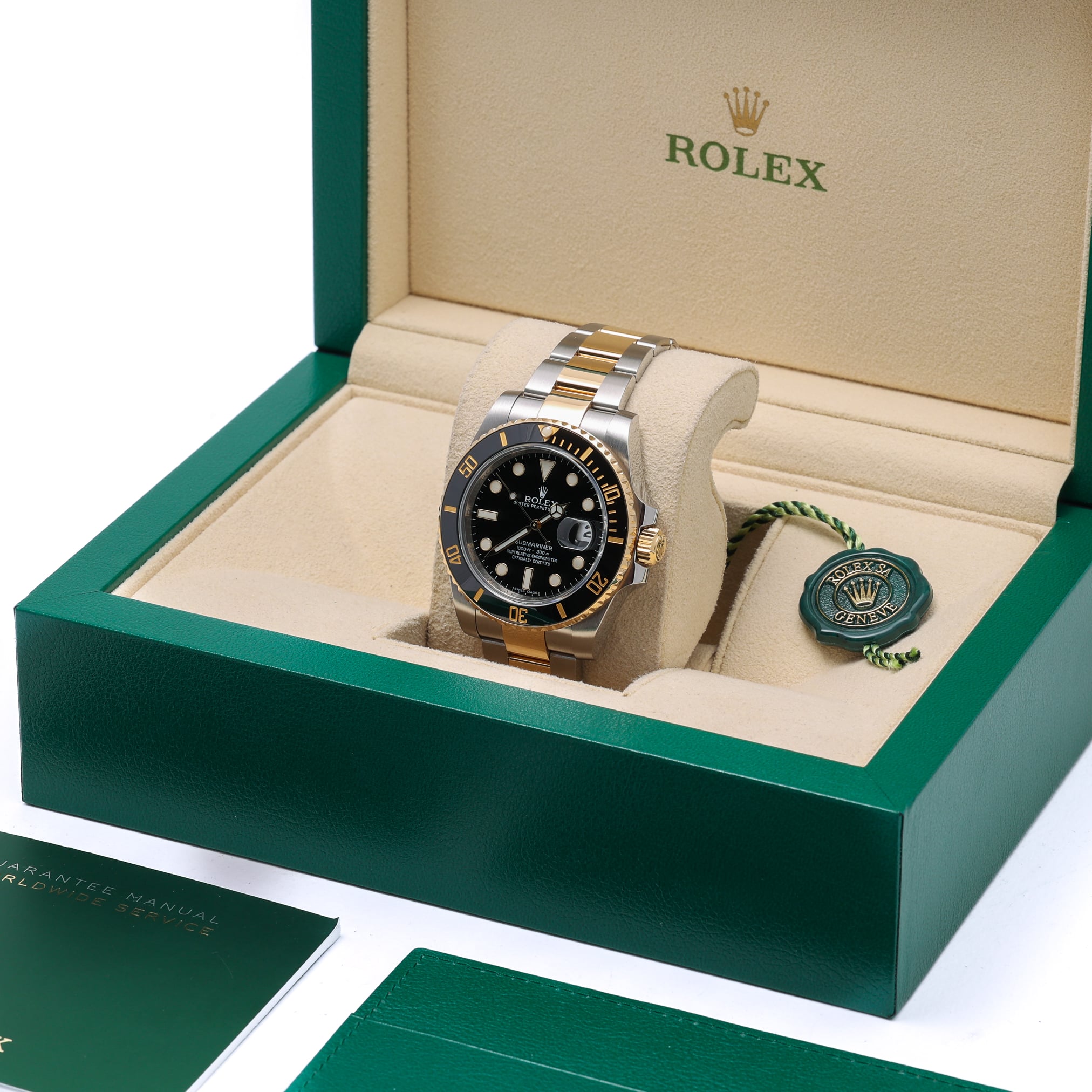 Rolex Submariner image 3