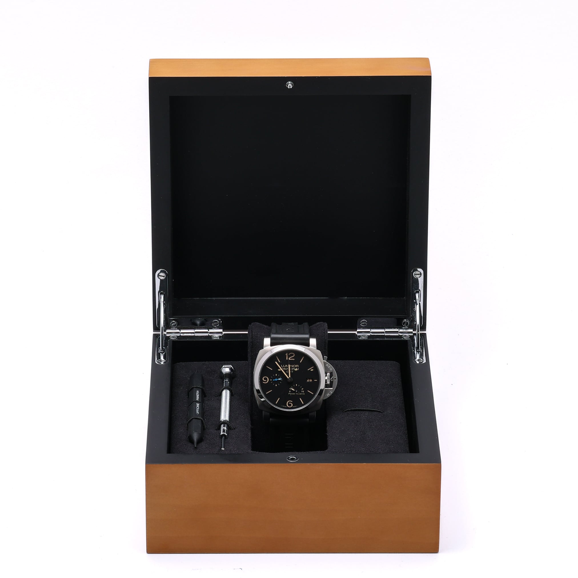 Panerai Luminor 1950 image 2