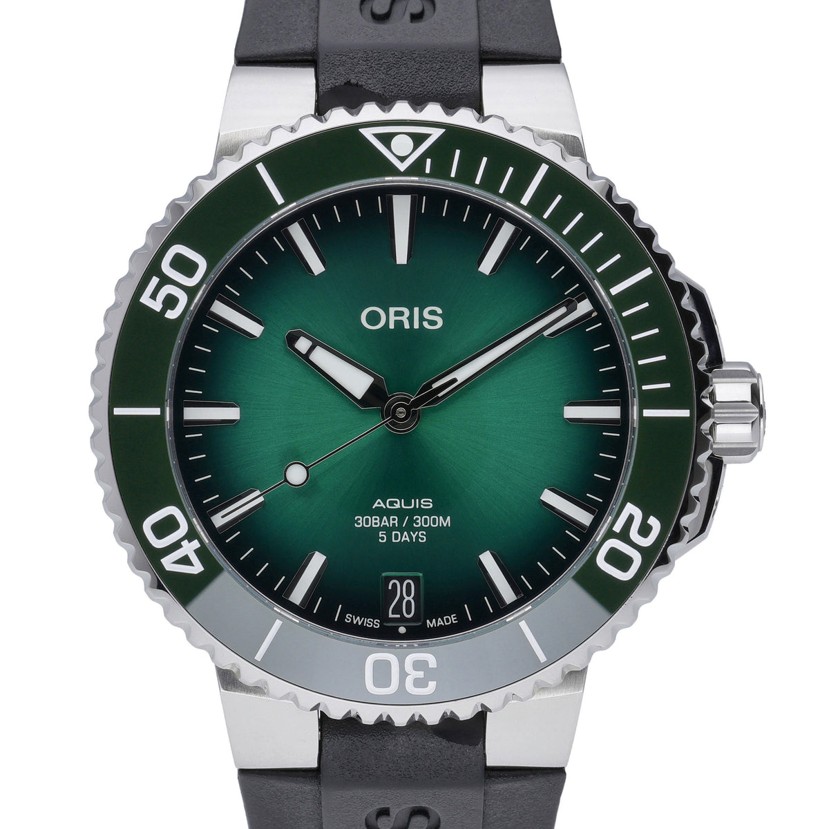 Oris Aquis Date 01 400 7769 4157 07 4 22 74FC with green dial and steel case