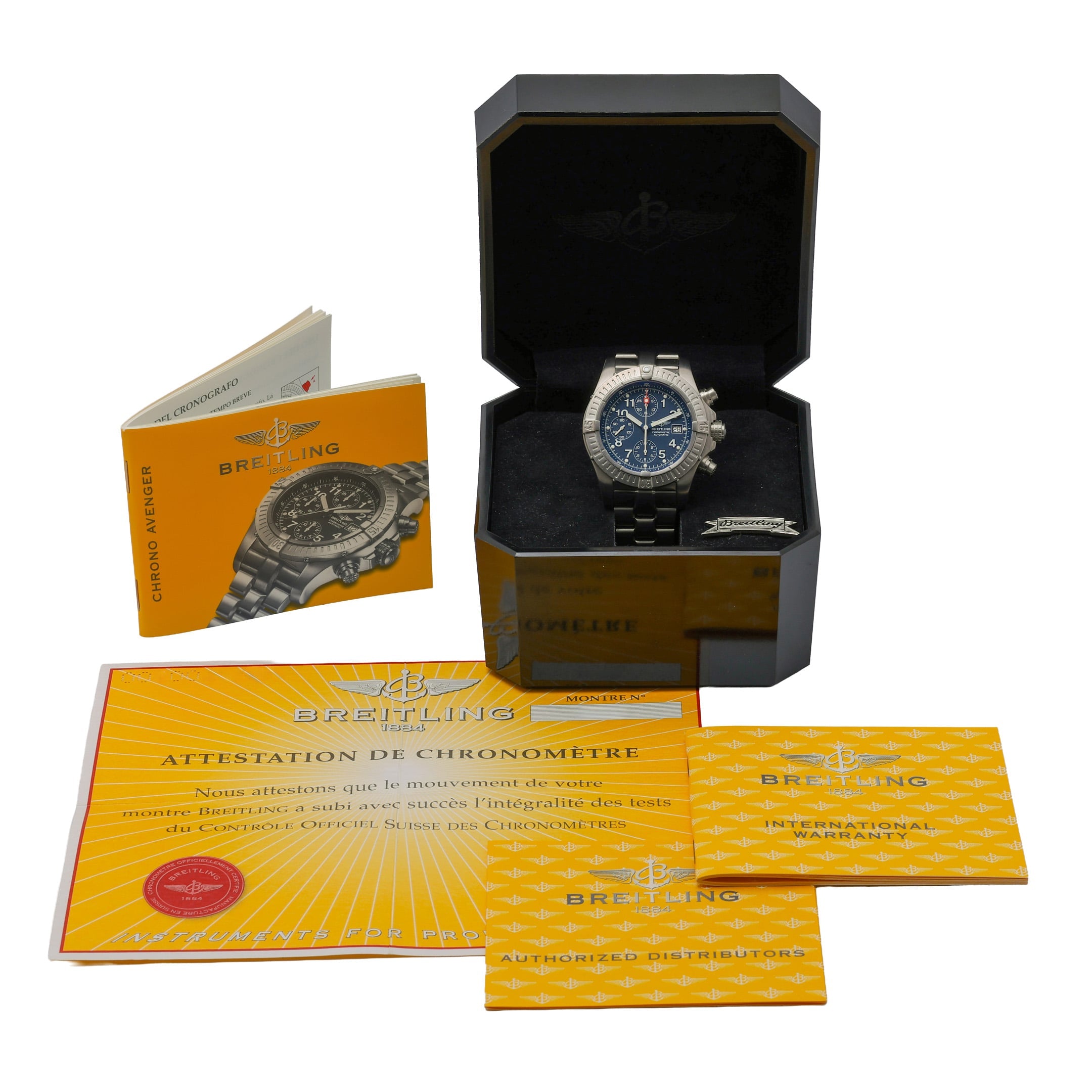 Breitling Avenger image 2