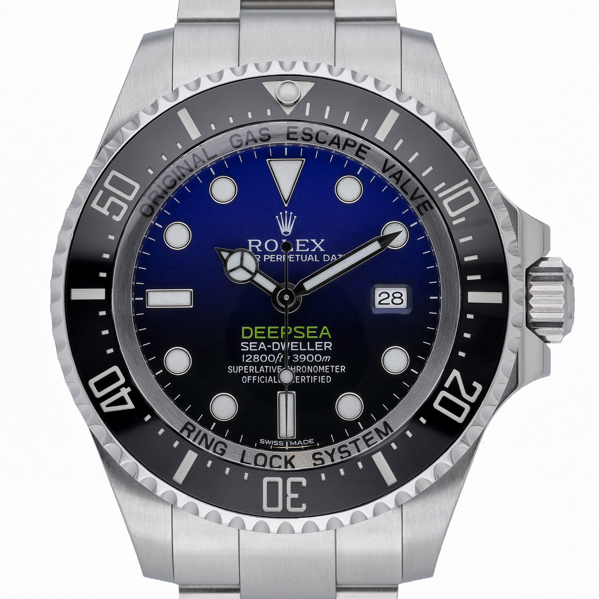 Rolex Sea-Dweller 116660 with black dial and oystersteel case