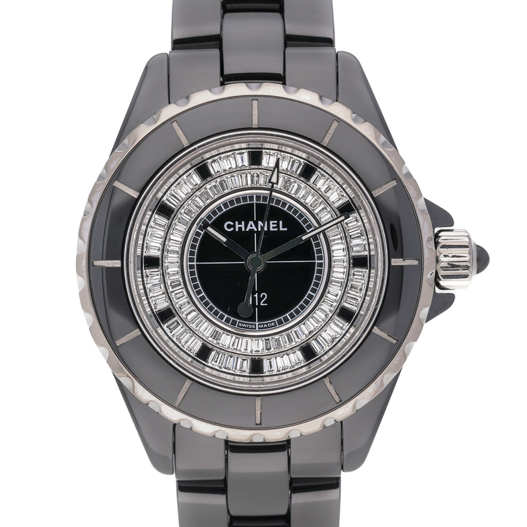 Chanel J12 H2610 with black dial and ceramic case