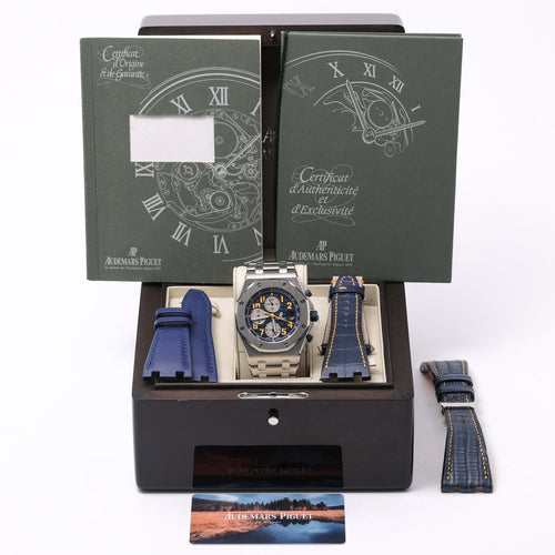 Audemars Piguet Royal Oak Chronograph 26107ST.OO.D018CR.01 with blue dial and steel case - product image 2