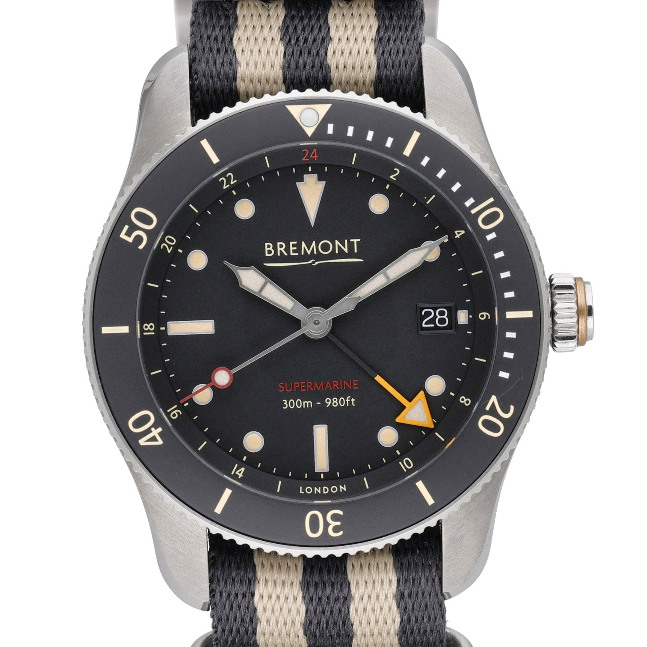Bremont Supermarine S302-BK-R-S with black dial and steel case