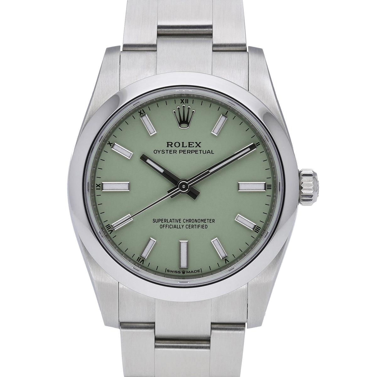 Rolex Oyster Perpetual 124200 with pistachio dial and oystersteel case