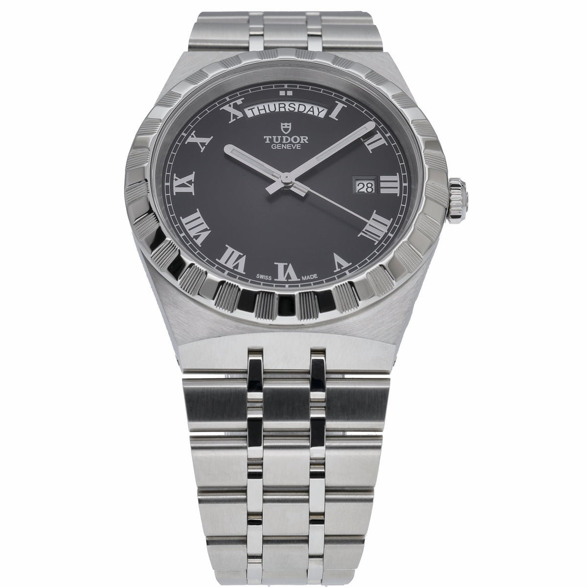 Tudor Royal M28600-0003 with black dial and steel case - product image 2