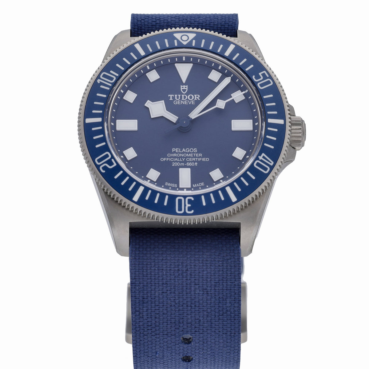 Tudor Fxd Marine Nationale MN 22 M25707B/22-0001 with blue dial and titanium case - product image 2