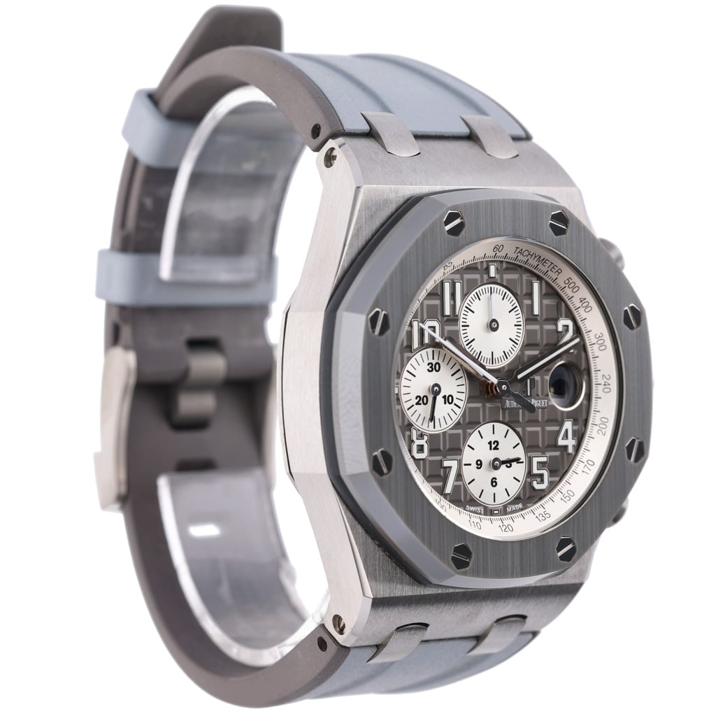 Audemars Piguet Royal Oak Offshore Chronograph 26470IO.OO.A006CA.01 with grey dial and titanium case - product image 4