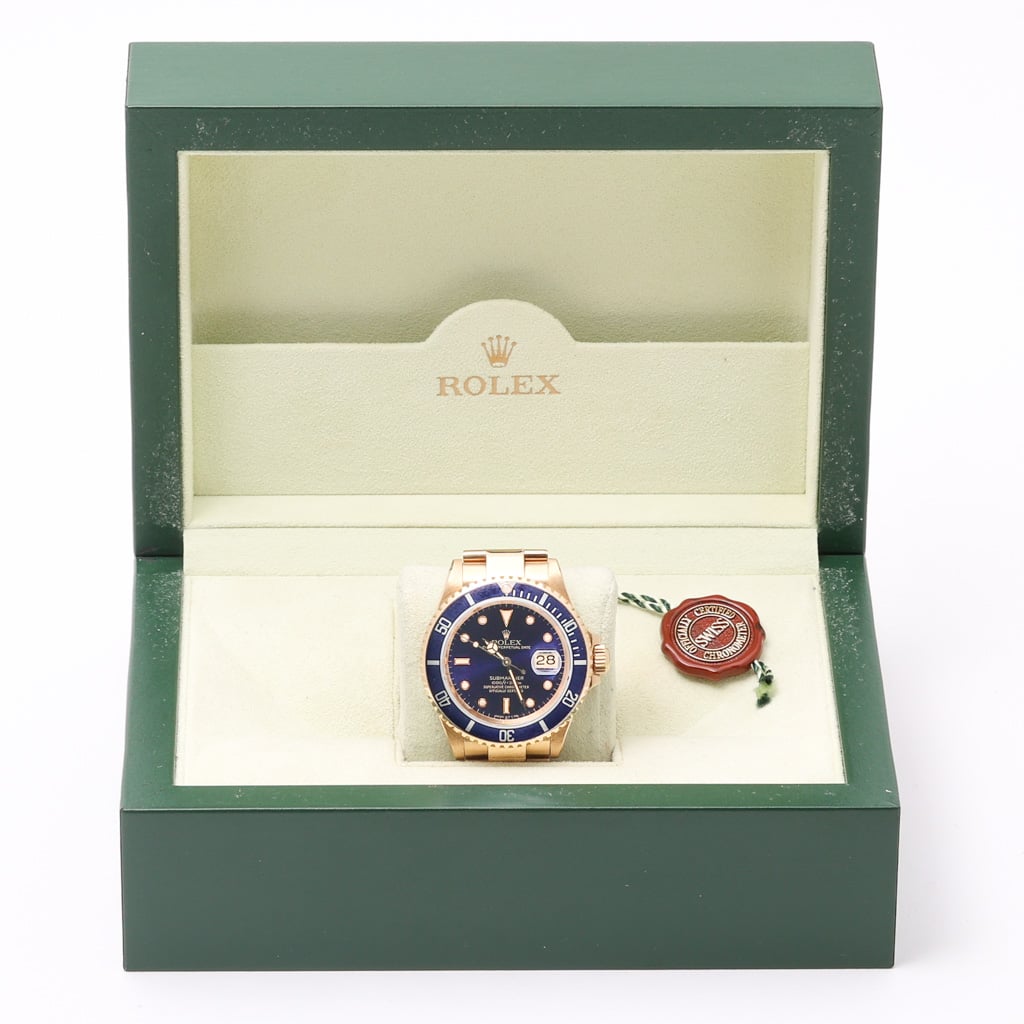 Rolex Submariner 16618LB with blue dial and 18ct yellow gold case